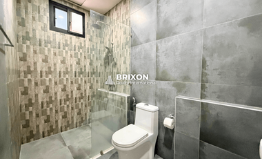 Luxury 4 Bedroom Villa in Clark For Sale with Panoramic Views near Golf Course Sun Valley D'heights