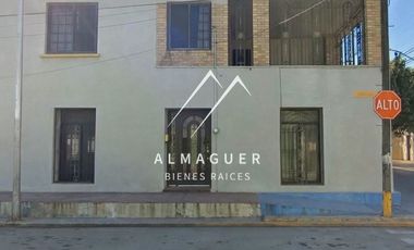 Casa en renta en Centro de Guadalupe, en esquina, ideal para oficina o negocio.