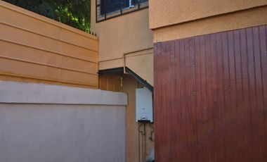 Amplia casa en arriendo cerca de calle principal en Nogales el melon