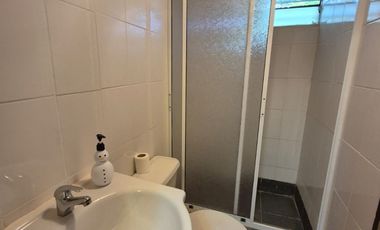 Amplia casa en arriendo cerca de calle principal en Nogales el melon