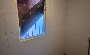 Amplia casa en arriendo cerca de calle principal en Nogales el melon