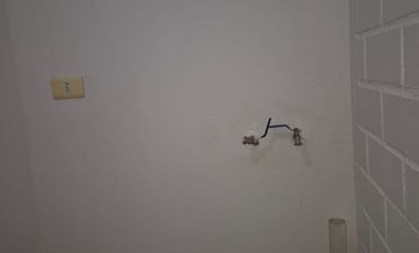 Se arrienda comodo departamento en primer piso, Quillota Sector molinare