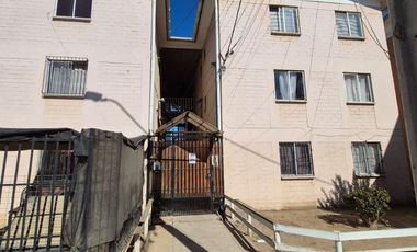 Se arrienda comodo departamento en primer piso, Quillota Sector molinare