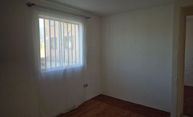 Se arrienda comodo departamento en primer piso, Quillota Sector molinare
