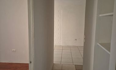 Se arrienda comodo departamento en primer piso, Quillota Sector molinare
