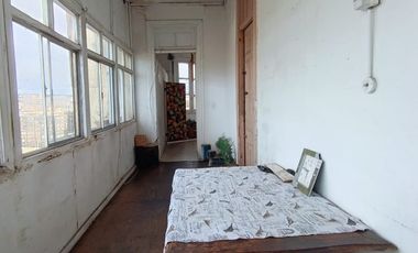 Venta casona con vista al mar para inversión en sector puerto Valparaíso