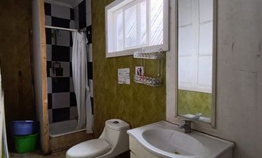 Venta casona con vista al mar para inversión en sector puerto Valparaíso