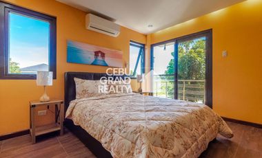 Cozy Two-Story Home with Scenic Views and Swimming Pool in Amara