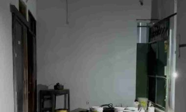 Gudang strategis dekat raya Kenjeran