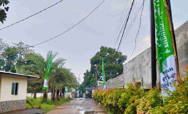 RUMAH SIAP HUNI, DEKAT JALAN RAYA  AKSES 2 MOBIL DEKAT PINTU TOL JATIWARNA