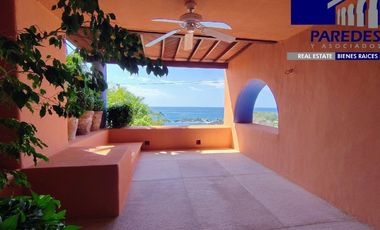 D212 Punta Ixtapa en Venta Departamento con vista la mar de 4 recamaras