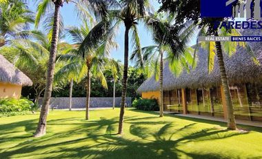 D212 Punta Ixtapa en Venta Departamento con vista la mar de 4 recamaras