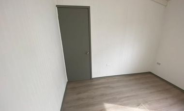 ARRIENDO CASA REFACCIONADA MUY CENTRAL LINARES