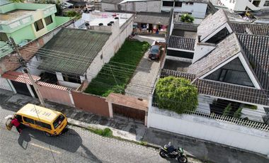 Terreno en Zona Comercial de Otavalo