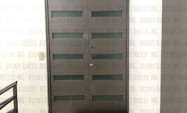 Edificio Comercial en VENTA en Zona Centro - Fundidora con espacio para 12 Oficinas en planta alta y 2 espacios en planta baja, Col Obrera, Monterrey