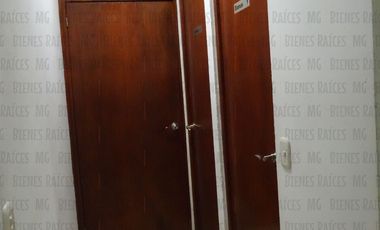 Edificio Comercial en VENTA en Zona Centro - Fundidora con espacio para 12 Oficinas en planta alta y 2 espacios en planta baja, Col Obrera, Monterrey