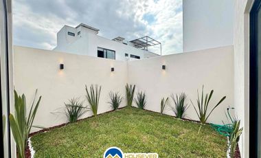 Vive dentro de fraccionamiento residencial privado en la zona de mayor plusvalia del puerto🏖️