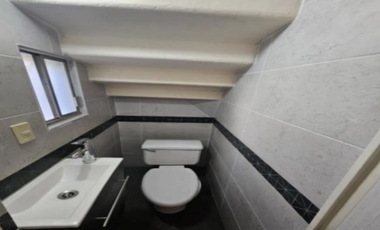 CASA EN IXTAPALUCA MUY AMPLIA, ACABADOS DE LUJO, CUENTA CIN TODOS LOS SERVICIOS.