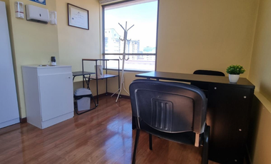 Se Vende Oficina en Edificio Sinergia (Rentando)