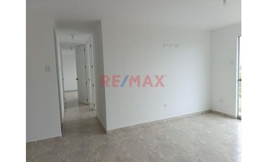 Alquilo Departamento En 3Er Piso Sin Ascensor En Condominio Sol De Chan Chan Ii, Estreno, Costado Del Colegio Ramon Castilla S/. 1,300 Soles S/. 1,300