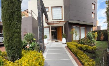 VENDO CASA EN CAJICA – VEREDA CANELON