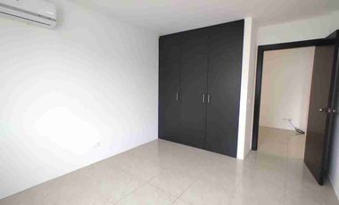 Alquiler de casa en Ciudad Celeste de 3 habitaciones cerca de colegio Alemán Humboldt