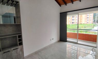 Apartamento en Arriendo en La Mina,Envigado Antioquia
