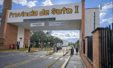 ARRIENDO BODEGA PROVINCIA DE SOTO