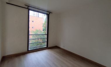 Apartamento en arriendo Loma del Escobero