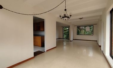 Apartamento en arriendo Loma del Escobero