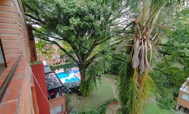 Apartamento en arriendo Loma del Escobero