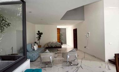 CASA EN RENTA EN EL MOLINO RESIDENCIAL CON ESPACIOS AMPLIOS