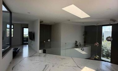 CASA EN RENTA EN EL MOLINO RESIDENCIAL CON ESPACIOS AMPLIOS
