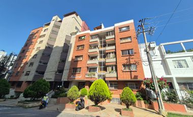 ARRIENDO APARTAMENTO LA AURORA