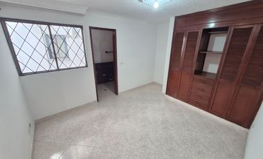 ARRIENDO APARTAMENTO LA AURORA