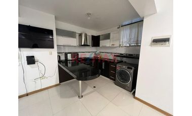 Vive Con Total Comodidad: Dúplex En 1Er Piso Con Muy Buena Distribución. 2Hab + 2 Bñs Renta: S/ 2,000.00 + Mtto