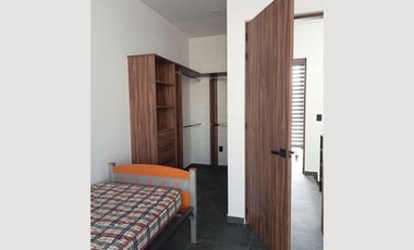 CASA EN RENTA EN VALDEPEÑAS