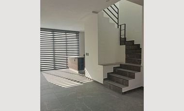 CASA EN RENTA EN VALDEPEÑAS