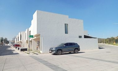 CASA EN RENTA EN VALDEPEÑAS