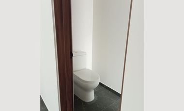 CASA EN RENTA EN VALDEPEÑAS