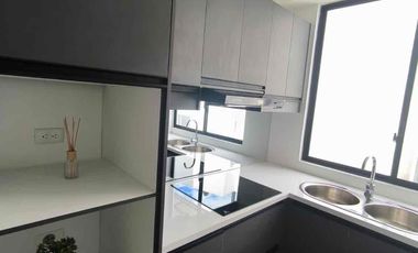 Departamento Ejecutivo Amoblado en Renta