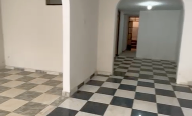 Vendo casa Urbanización Antonia Moreno de Cáceres Ciudad del Deporte