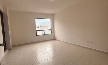 Renta de Casa en Dominio Cumbres Toscana Garcia