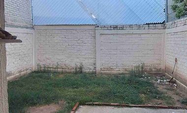 se renta casa en Valle del Moral, zona norte