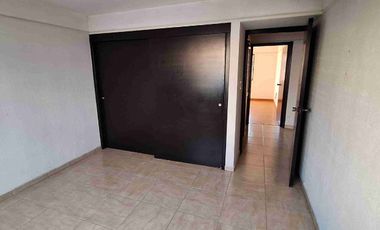 se renta casa en Valle del Moral, zona norte