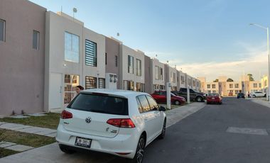 Casa En Renta En Villas La Estancia Cerca Planta Toyota