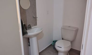 Casa En Renta En Villas La Estancia Cerca Planta Toyota