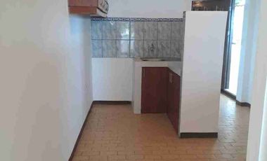 ALQUILO SUIT EN 10ma.ETAPA ALBORADA