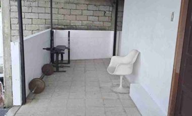 ALQUILO SUIT EN 10ma.ETAPA ALBORADA