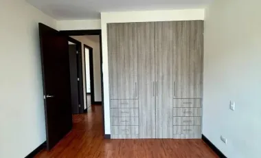 DEPARTAMENTO DE 3 HABITACIONES  EN RENTA - LA CAROLINA QUITO ECUADOR
